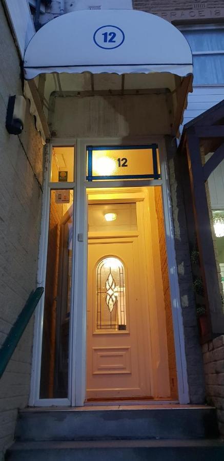 בלקפול Hotel Avansi מראה חיצוני תמונה