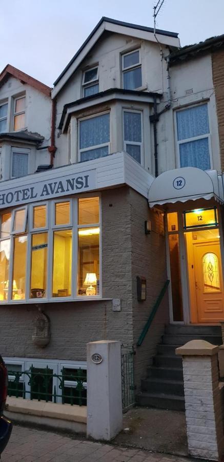 בלקפול Hotel Avansi מראה חיצוני תמונה